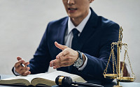 직업윤리 망각한 '불량 변호사들'…4년간 징계 총 316건 [무늬만 변호인]