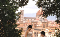 랄랄, 이탈리아에서 촬영한 결혼사진 공개…“결혼사진 두둥”