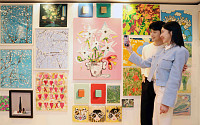 [포토]신세계백화점 “봄 알리는 예술 작품 만나보세요”