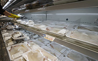 "오징어 부담 없이 먹는다"…원양 오징어 초도물량 1만5000톤 공급
