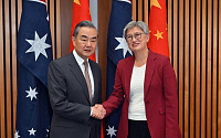 중국·호주, 3년간의 무역전쟁 마침표 임박...관계 복구까지는 가시밭길