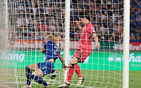 이재성 선제골 터졌다…한국, 1-0으로 태국에 앞서