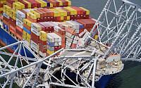 볼티모어 다리 붕괴에 미국 공급망 타격…“대체 항구 혼잡·지연 예상”