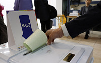 총선 잠정 투표율 67.0%…32년 만에 가장 높았다[4.10 총선]