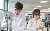 한국콜마, 업계 최초 선크림 녹색기술제품 인증 획득