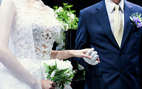 ‘국제결혼’ 이용자 절반 이상은 ‘대졸’...맞선 후 결혼식까지 열흘도 안 걸려