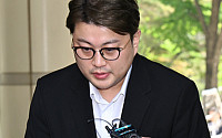 김호중, 결국 구속…판사도 꾸짖은 트바로티 &quot;막내 매니저는 처벌받아도 되나&quot;
