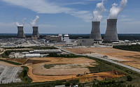 바이든, 미국 ‘원자력 르네상스’ 길 열었다…‘원전 배치 촉진법’ 서명