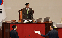 국회 정상화 물꼬트나…전기료 감면, 전세법 '접점'