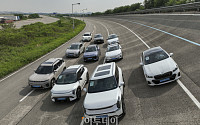 2024 대한민국 스마트 EV 대상, 고속 주회로 시승하는 심사위워단 [포토]