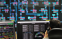 밤에도 꺼지지 않는 에어컨…오후 10시 전력수요 전년보다 4.72%↑