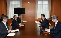 김병환 “한국 대기업들도 日처럼 밸류업 공시 적극 참여 기대”