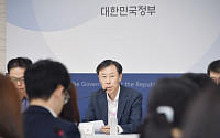 기재부 "유산과세→취득과세로 상속세 전환…내년 상반기 국회 제출"