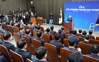 이재명 “정치적 비상 상황”…의원·지역위원장 연석회의 소집