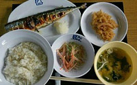일본교도소 급식, “우리 회사급식보다 좋네?”
