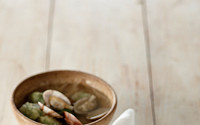 면역력 높이는 보약, 바지락쑥완자국과 봄나물된장닭갈비