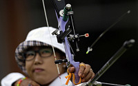 [런던올림픽] 여자 양궁 이성진-기보배, 나란히 8강 진출