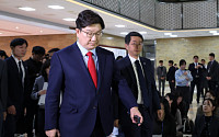 권성동 “2개월후 대선 져서는 안돼...승리 위해 하나로 뭉쳐야” [尹탄핵 인용]