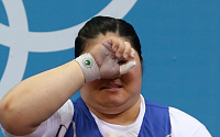 [포토]마지막 올림픽 끝낸 장미란, &quot;울지마 미란아&quot;
