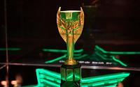 이랜드뮤지엄, 롯데몰 김포공항점서 ‘위대한 축구선수 100인전’ 개최