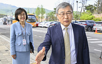 장애인의 날 맞아 서울나래학교 방문한 정근식 서울시교육감 [포토]