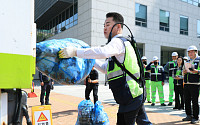 도봉구, 환경공무관 '입는 로봇' 도입 박차