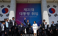 이재명 대통령, 김문수 전 후보에 안부 전화…취임 이틀만