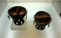 고대의 짬짜면 그릇 “수천년 전에도 같은 고민?”