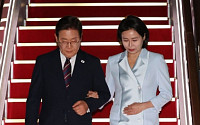李대통령, 1박4일 G7 일정 마치고 귀국
