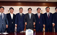 與野, 26일 본회의 개최 합의…5개 상임위원장 배분키로