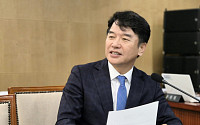 與 문진석 "전국민 소비쿠폰, 7말 8초에 받아 사용할 수 있을 것"