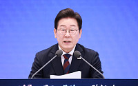 이 대통령 "숨 돌릴 틈 없이 국정 몰입…정상화 이제 시작" [李정부 한달]