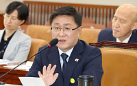 환경장관 후보자 "재생E·원전 적절한 믹스가 장차 韓 에너지정책"