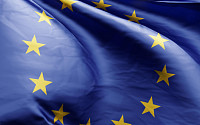 ECB, 금리 인하 일단 중단…예금금리 2.00％ 동결