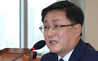 환경장관 후보자 "재생E·원전 믹스…기후대응댐 재검토"(종합)
