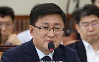 김성환 환경장관 "산업부 에너지실 그대로 있는 안 없다"