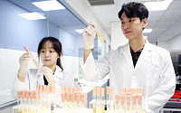코스맥스, 한국인 피부 마이크로바이옴 분석 알고리즘 개발
