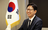 배경훈 과기정통부 장관 “韓 경쟁력으로 AIㆍ과학기술 기반 대전환 이뤄야”