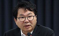 국정위, 中 단체관광객 무비자 입국 허용 신속 과제 추진