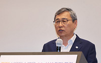 정근식 서울교육감 “이진숙 둘러싼 소모적 논란, 하루빨리 종식돼야”