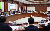 ‘구조’ 아닌 ‘사업’ 중심…“방법을 바꿔야” [인구정책 새로고침 下]