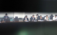 당정 “尹 정부 낮춘 법인세율·대주주 기준 정상화” [종합]