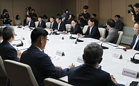 정부-경제계 잇단 회동…“관세 충격 최소화, 기업 부담 줄인다” [종합 2보]