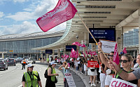 에어캐나다 노조, 정부 현장복귀 명령 거부…파업 지속