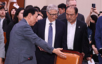 국회 찾은 빌 게이츠, 외통위 간담회 참석 [포토]