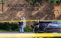 미국 새학기 기념 미사 중 총격 참사⋯어린이 2명 사망·17명 부상