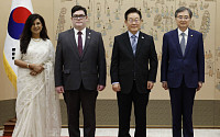 李대통령, 방글라데시·스페인 등 7개국 주한대사 신임장 받아