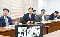 구윤철, 첫 재경관 영상회의…"대미 통상 불확실성 최소화 총력"