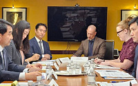 한미 비자협의에 美 진출 기업 안도 "사업 정상화 노력"