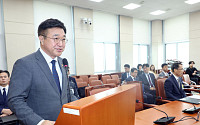 윤호중 장관 "국가정보시스템 안정화 매진⋯AI 민주정부 기반 강화" [국감]